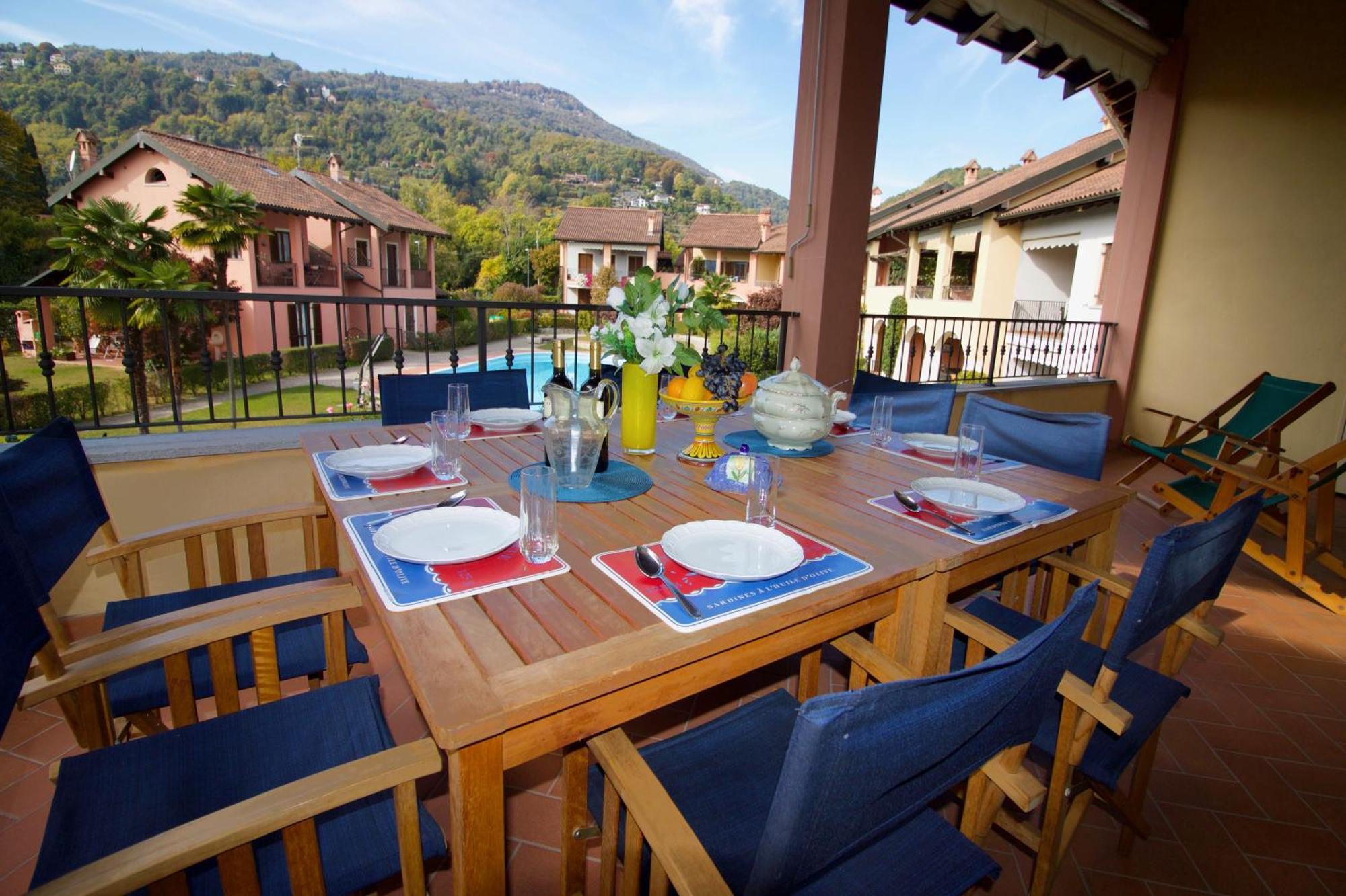Sunflower Relax Pool And Terrace - Happy Rentals Lesa Zewnętrze zdjęcie