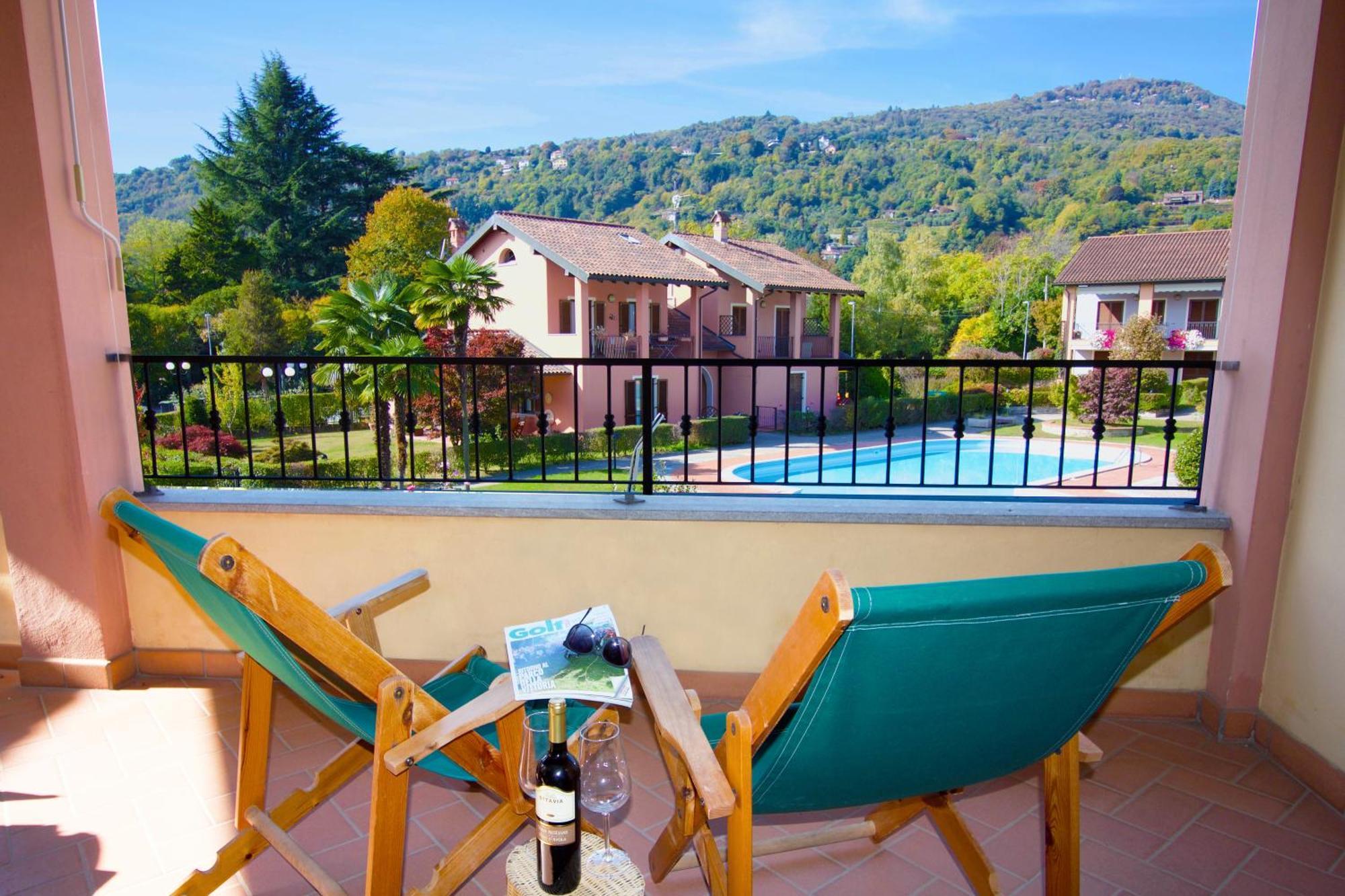 Sunflower Relax Pool And Terrace - Happy Rentals Lesa Zewnętrze zdjęcie
